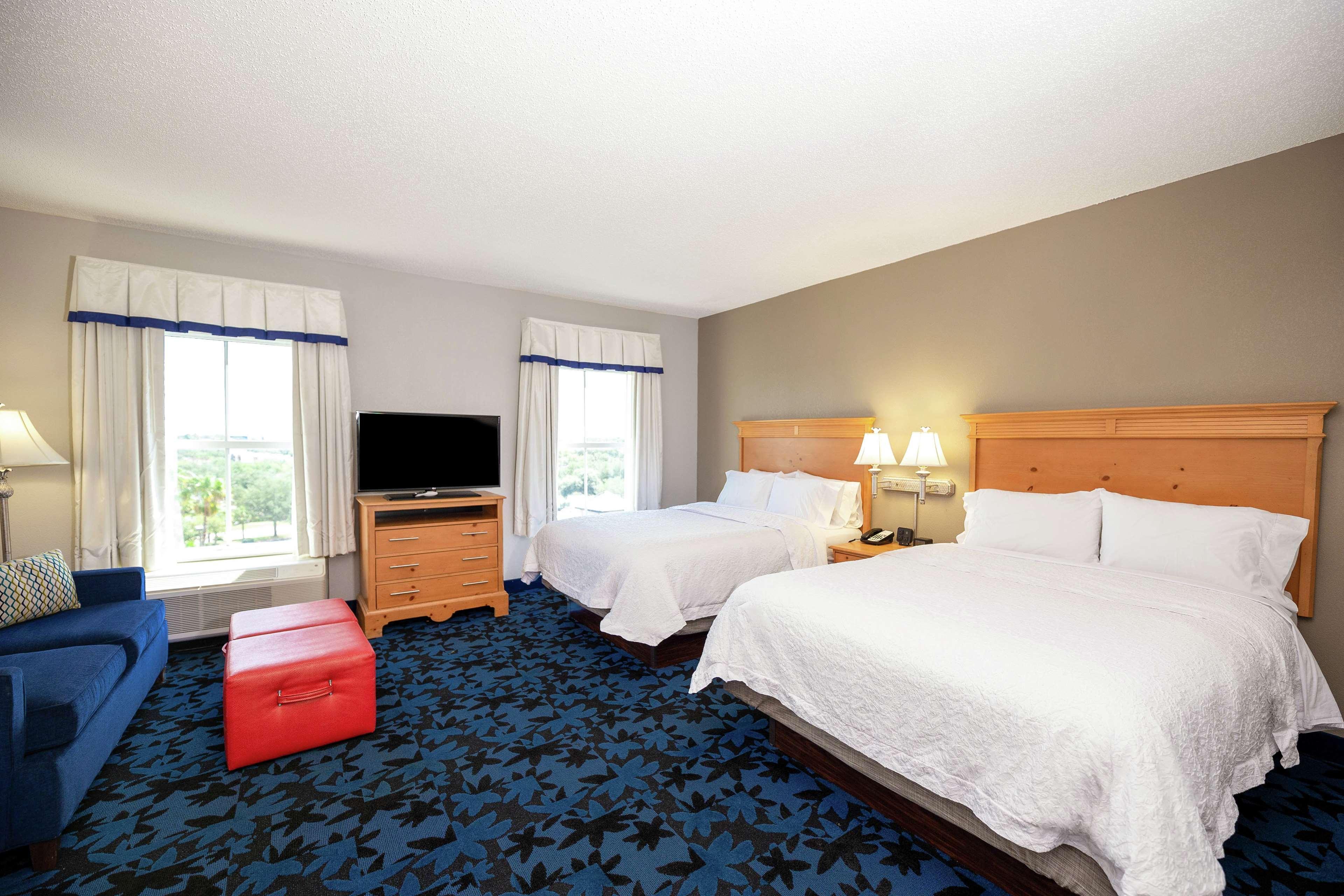 Hampton Inn & Suites Jacksonville Deerwood Park Eksteriør billede