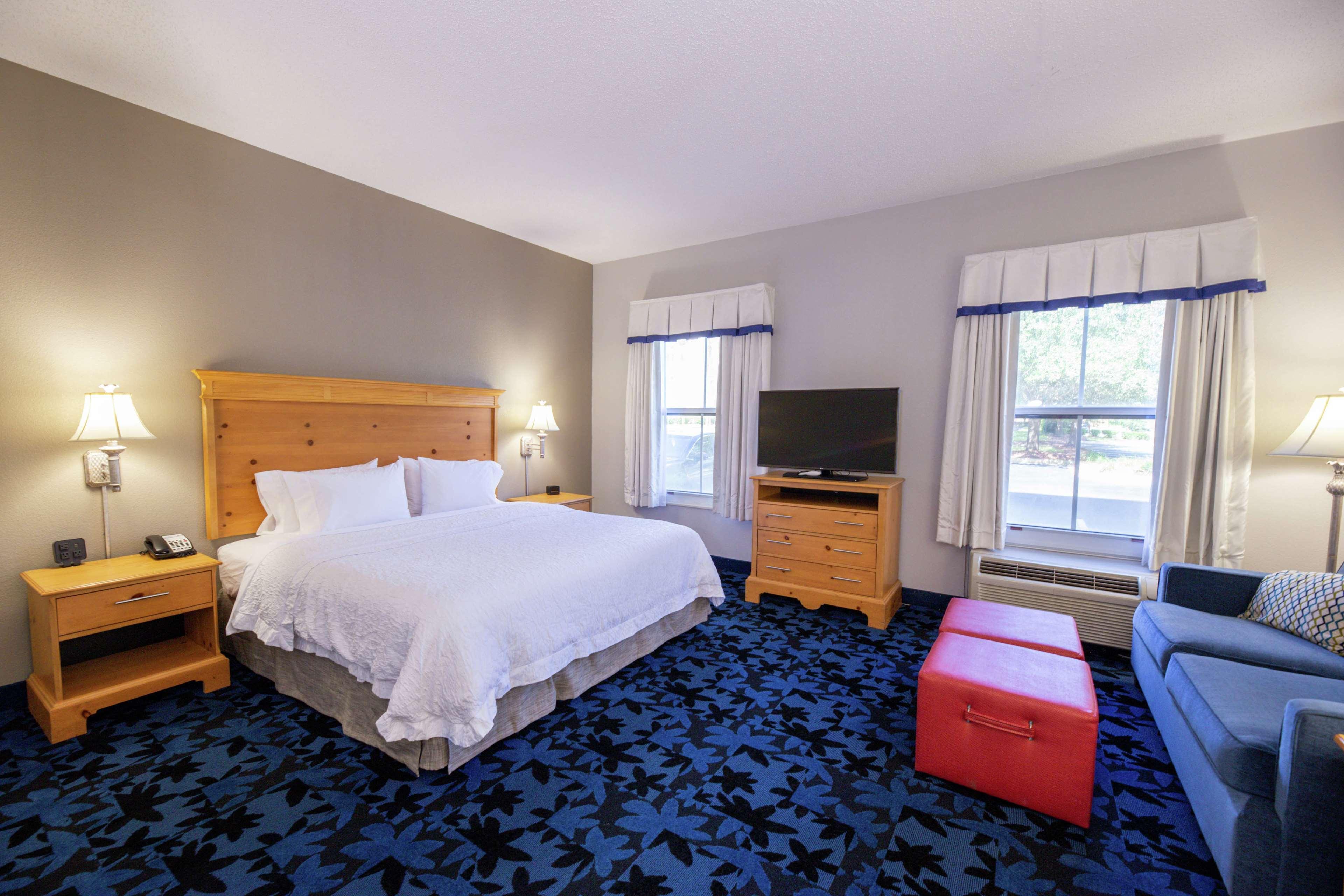 Hampton Inn & Suites Jacksonville Deerwood Park Eksteriør billede