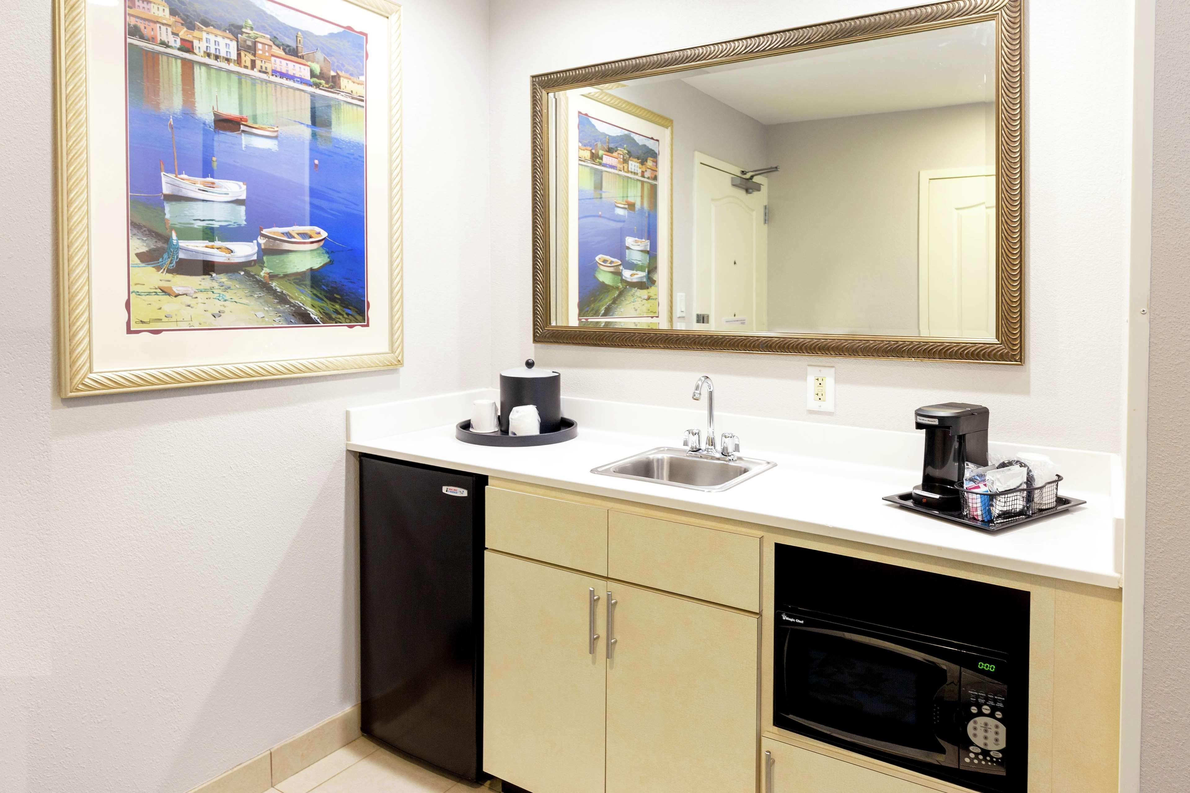 Hampton Inn & Suites Jacksonville Deerwood Park Eksteriør billede