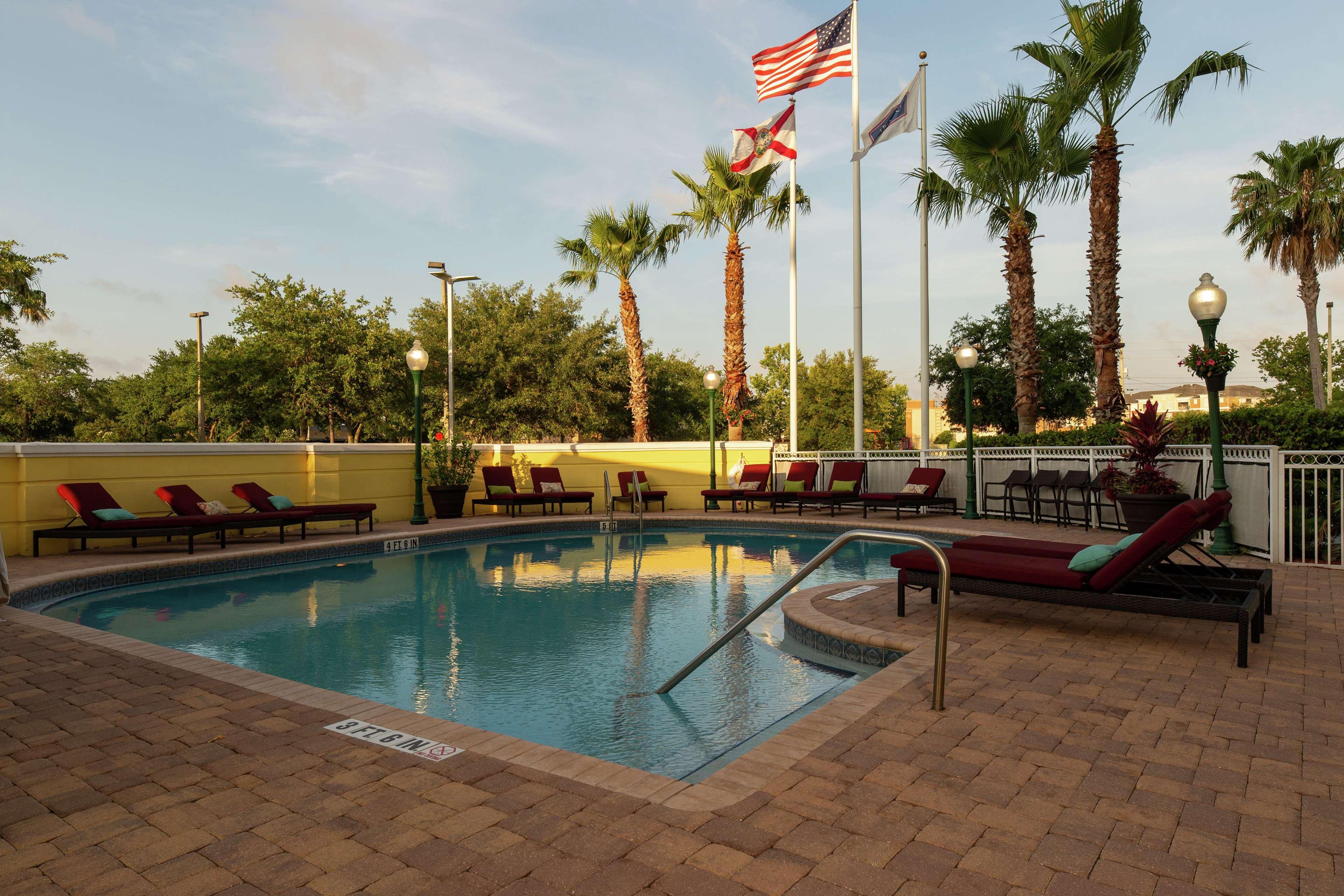 Hampton Inn & Suites Jacksonville Deerwood Park Eksteriør billede
