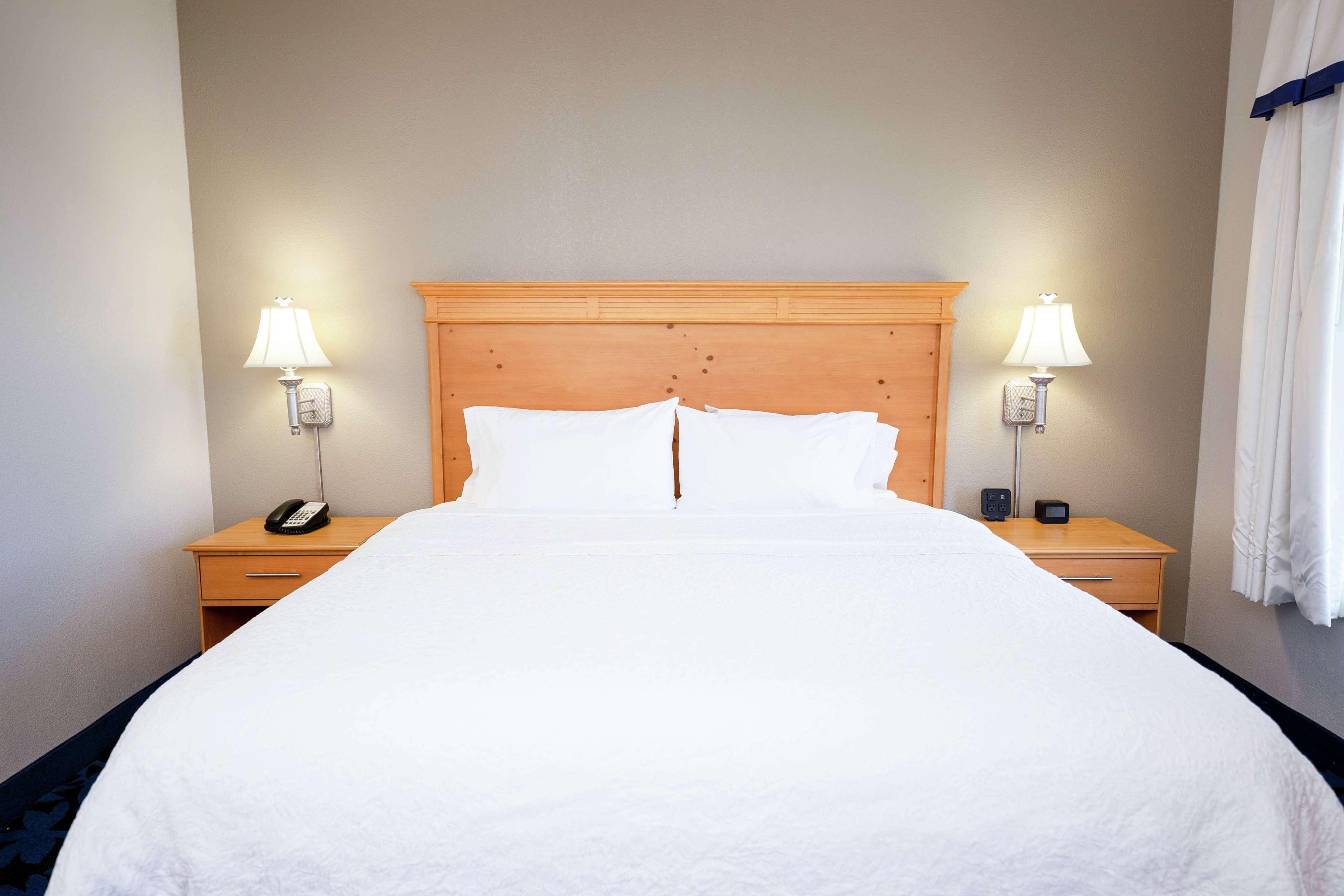 Hampton Inn & Suites Jacksonville Deerwood Park Eksteriør billede