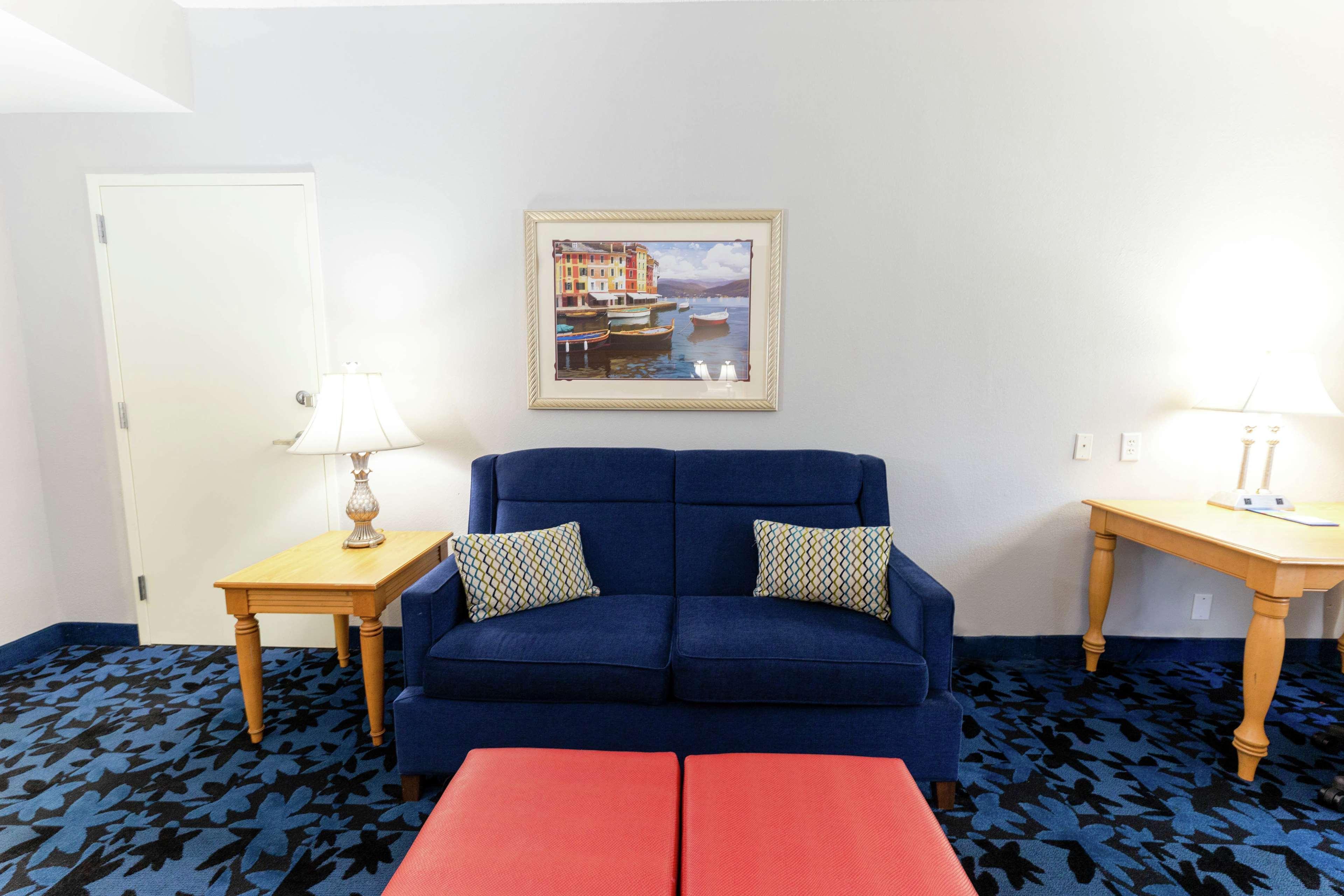 Hampton Inn & Suites Jacksonville Deerwood Park Eksteriør billede