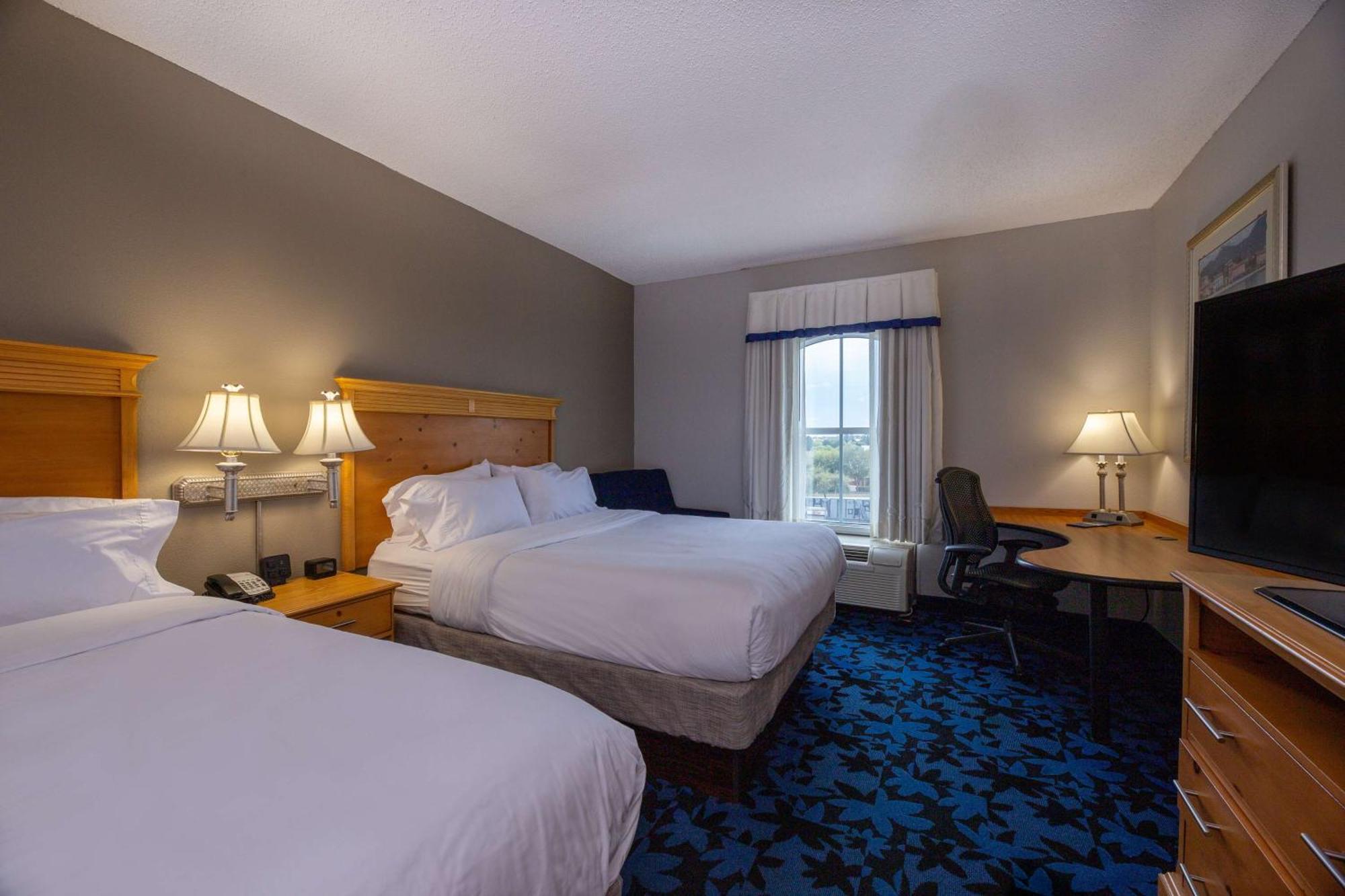 Hampton Inn & Suites Jacksonville Deerwood Park Eksteriør billede